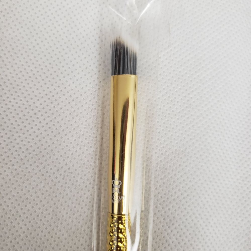 Moda & Araceli brushes bundle - Picture 6 of 6